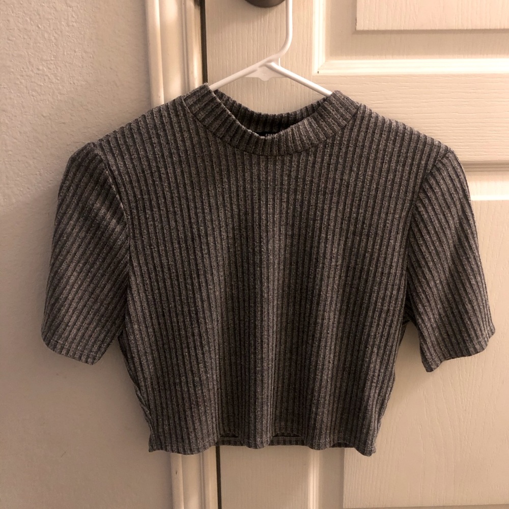 Gray crop top